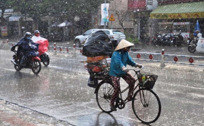 Chiều tối nay (6/7), Hà Nội đón mưa rào và dông