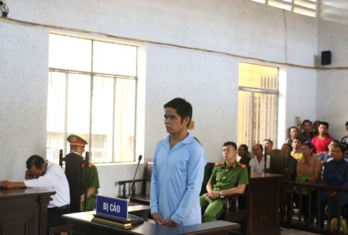 Sau 10 năm giết vợ rồi chôn xác phi tang, gã “chồng hờ” lãnh án 18 năm tù