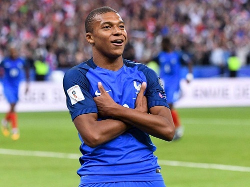Ngôi sao trẻ Mbappe: :