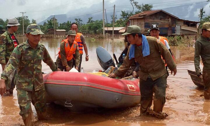 Vỡ đập thủy điện Lào: Cận cảnh công tác cứu hộ tại nơi cơn lũ vừa càn quét