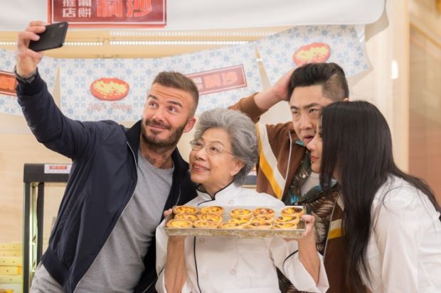 David Beckham bị chỉ trích vì nói tiếng 