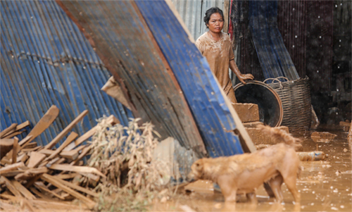 Vụ vỡ đập tại Lào: Lời cảnh báo trên mẩu giấy trước thời khắc kinh hoàng