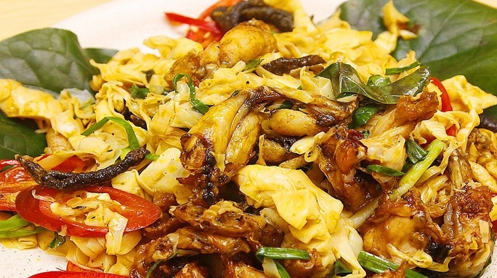 Cách làm ếch xào măng thơm ngon, hấp dẫn như ngoài hàng