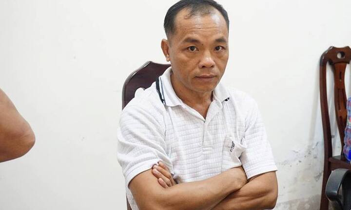 Kẻ trốn nã 26 năm xin về quỳ gối tri ân mẹ trước khi đầu thú