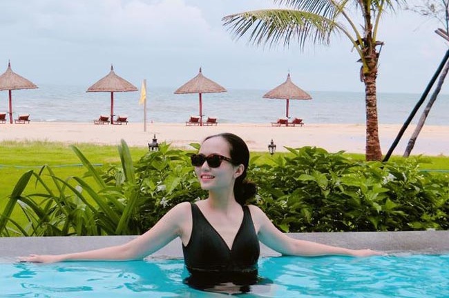 Bạn gái của dàn cầu thủ U23 Việt Nam đọ dáng, ai nóng bỏng nhất?