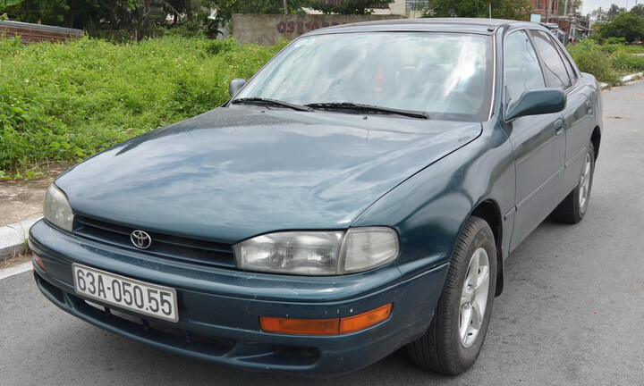 Chủ hai chiếc xe Camry có biển số giống hệt nhau ở Tiền Giang là ai?