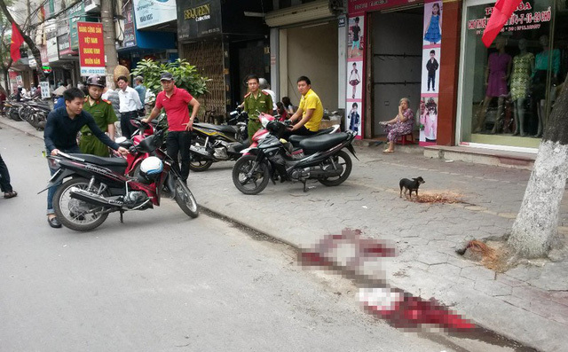 Lạng Sơn: Con trai bị dọa đánh, bố vác dao đâm chết người