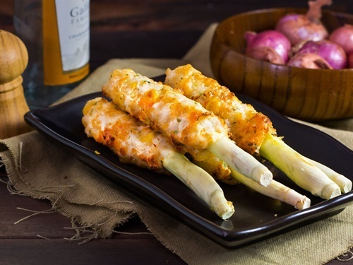 Món ngon mỗi ngày: Chả tôm mực cuốn sả nướng cho ngày cuối tuần