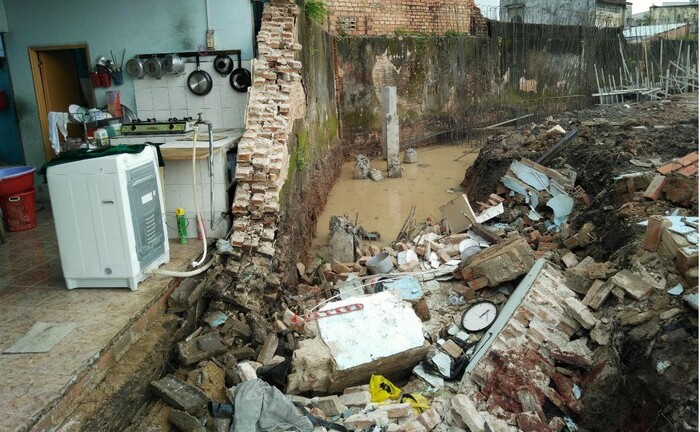 Đồng Nai: Tường rào nhà máy bỗng đổ sập, nam công nhân tử vong