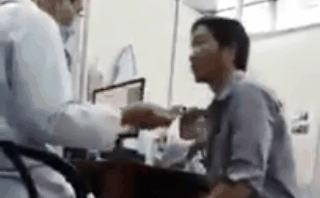 Bác sỹ khám bệnh siêu tốc 5 người trong 2,5 phút: Bệnh viện Chợ Rẫy nói gì?