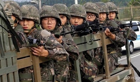 Phát hiện 12 sinh viên Hàn Quốc cố tình tăng cân để trốn nghĩa vụ quân sự