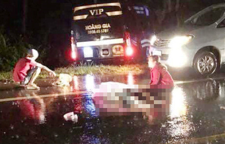 Xe máy tông xe khách, 2 thanh niên tử vong tại chỗ