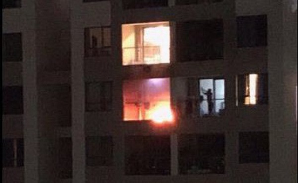 TP HCM: Đốt vàng mã, dân chung cư cao cấp suýt gây họa