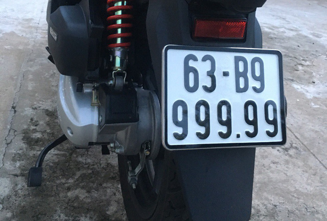 Xe SH mode cũ bán được giá 500 triệu đồng nhờ sở hữu biển ngũ quý 9