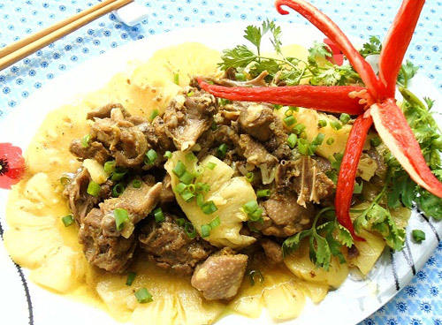 Món ngon mỗi ngày: Thịt vịt xào dứa nhanh gọn mà hấp dẫn