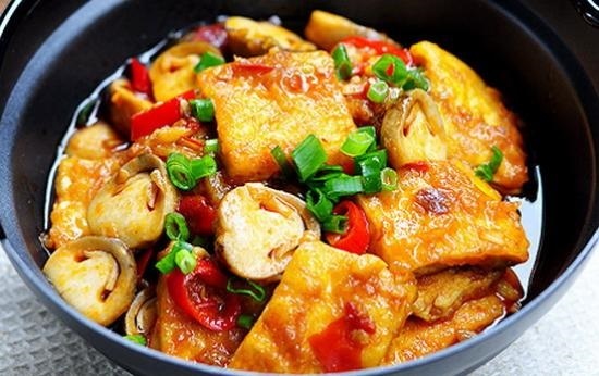 Món ngon mỗi ngày: Cách làm đậu phụ sốt cay cho ngày mát trời