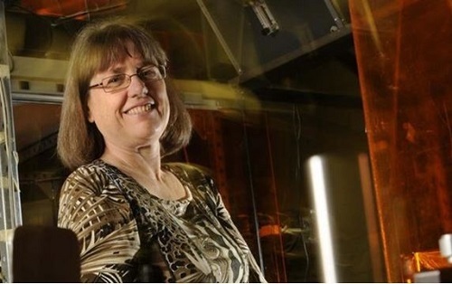 Xuất hiện người phụ nữ đầu tiên giành giải Nobel Vật lý sau hơn nửa thế kỷ