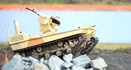 Robot quân sự Uran-9 trang bị pháo tự động 2A72 của Nga gây ấn tượng mạnh