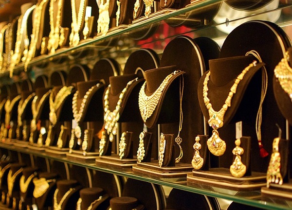 Trung Quốc tăng trữ lượng, giới siêu giàu châu Á đổ xô mua vàng để đối phó chiến tranh thương mại