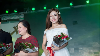 Học trò A Tuân xác lập kỷ lục quay nhiều TVC lớn nhất Việt Nam