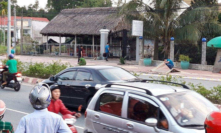 Truy tìm đối tượng giật dây chuyền đâm chết chủ quán nước để tẩu thoát