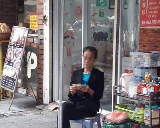 Vì sao USD chợ đen cao hơn ngân hàng?