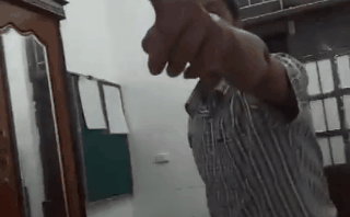 Tin tức thời sự 24h mới nhất ngày 26/10/2018: Trưởng phòng tổ chức bệnh viện ném ghế về phía nữ đồng nghiệp