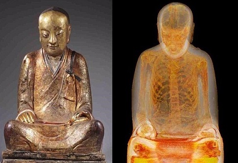 Người dân Trung Quốc tới Hà Lan, yêu cầu trả tượng Phật chứa xác ướp