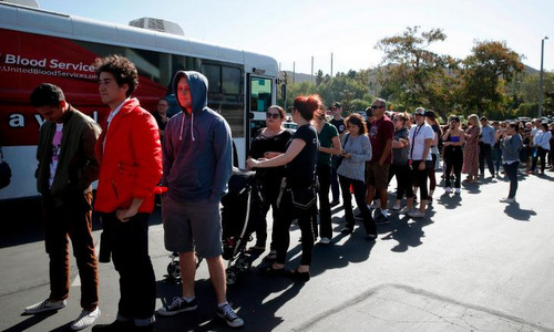 Xả súng kinh hoàng tại Mỹ: Hàng trăm người xếp hàng hiến máu hỗ trợ nạn nhân