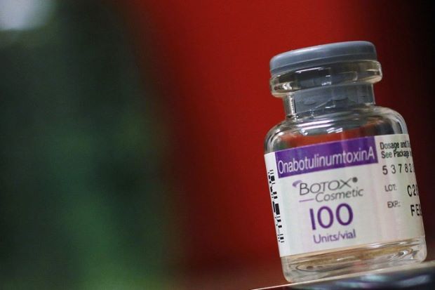 Tiêm Botox: Phương pháp làm đẹp kỳ diệu hay nguy cơ tử vong tiềm tàng?
