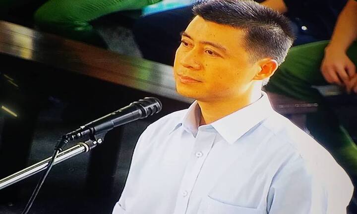 “Trùm cờ bạc” Phan Sào Nam khai về 3,5 triệu USD ở Singapore và tiết lộ lý do ở nước ngoài