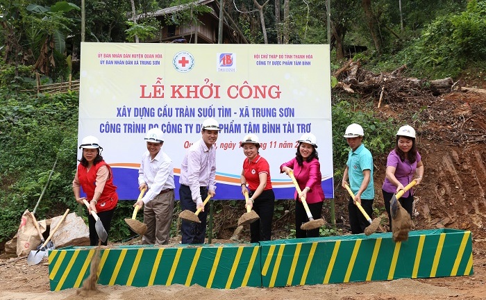 Khởi công xây dựng cầu Tâm Bình tại bản Chiềng