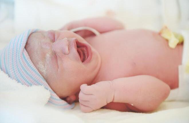 4 lưu ý khi chăm sóc da bé trong mùa đông