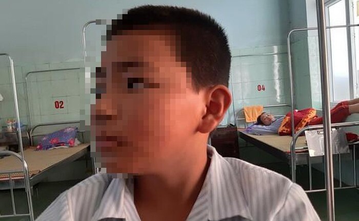 Vụ cô giáo phạt trò 231 cái tát: Hiệu trưởng xin báo chí đừng lên tiếng 