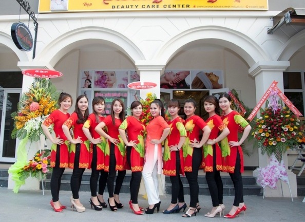 Viện chăm sóc Sức khỏe & Sắc đẹp Hoàng Cung: Mừng sinh nhật 10 tuổi, siêu khuyến mãi 50% các dịch vụ