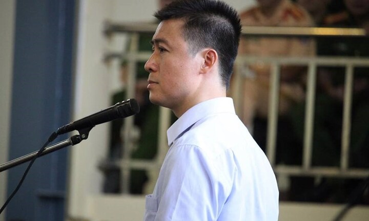 Bước chân lạc lối của “hoàng tử bóng đêm” Phan Sào Nam