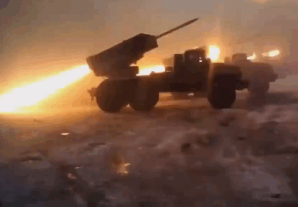 Idlib bùng cháy: Syria nã hỏa lực dữ dội nhằm vào các hang ổ của quân khủng bố