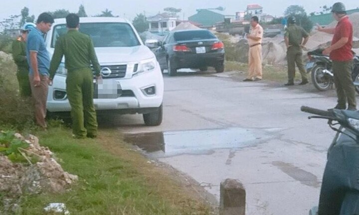 Vụ Thượng úy Công an tử vong trong ô tô: Vật thể kì lạ xuất hiện tại hiện trường