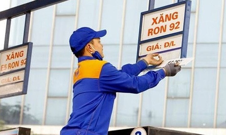 Thị trường thế giới ảm đảm, giá xăng ngày mai (6/12) liệu có giảm mạnh?