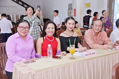 Cẩm Ly, Cao Mỹ Kim làm giám khảo VCK khối cơ sở “Hội thi Tiếng hát Người Khuyết tật TP.HCM lần 2” 