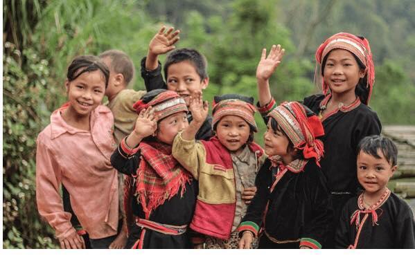 Lý do vì sao bạn nên chọn muối thảo dược ngâm chân?