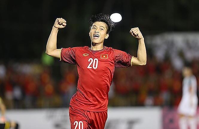 Ngôi sao đang lên của đội tuyển Việt Nam nhận lương 10 triệu/tháng
