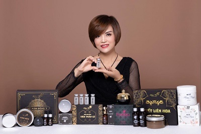 Nữ giám đốc 8X xinh đẹp thu nhập khủng mỗi tháng nhờ kinh doanh mỹ phẩm đông y