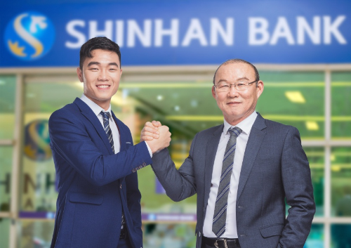 HLV Park Hang-seo và Lương Xuân Trường giúp ngân hàng Hàn Quốc thắng lớn