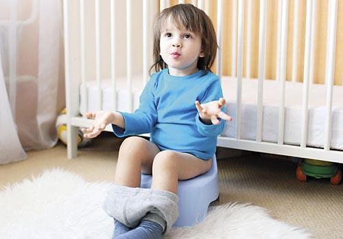 6 mẹo dân gian trị táo bón cho trẻ cực hiệu quả, không cần dùng thuốc