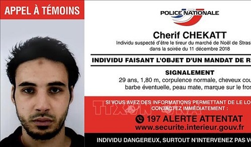 Nghi can trong vụ nổ súng tại chợ Giáng sinh Pháp từng thề trung thành với IS