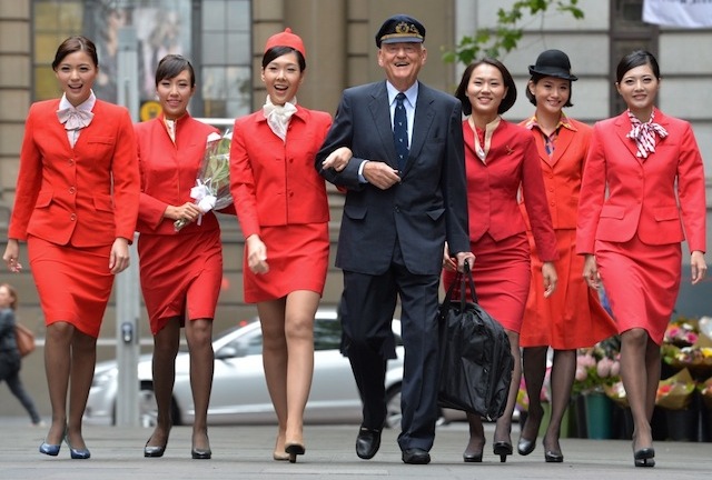 Chưa xác định được số lượng vé Việt Nam đi Mỹ hạng thương gia mà Cathay Pacific trót “bán rẻ như cho”