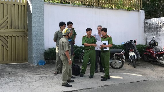 Vợ tá hỏa phát hiện chồng chết bất thường trong phòng trọ