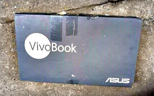 Mua laptop qua Lazada, khách hàng sốc vì nhận được máy cũ trôi bảo hành đựng trong hộp rách nát