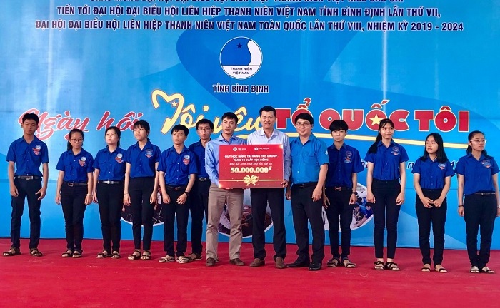 Quỹ học bổng tài năng TMS Group: Tặng học bổng trị giá 50 triệu cho học sinh vượt khó, học giỏi tại Bình Định